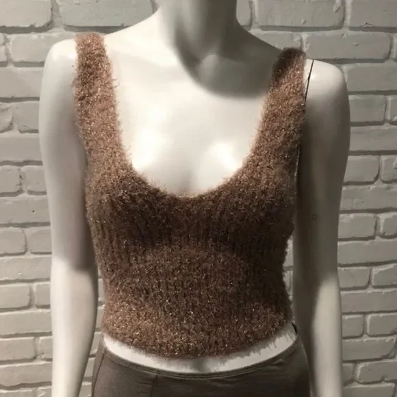 FUZZY BEIGE & TAN CROPPED GOLD METALLIC TANK SWEATER NWT - Picture 7 of 11
